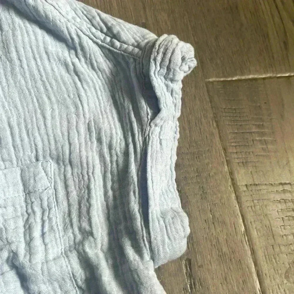 🔥Lola River🔥 | Blue super light button up blouse - Picture 5 of 9